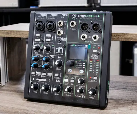 Mackie - ProFX6v3+ 6-Channel Professional Effects Mixer with Bluetooth